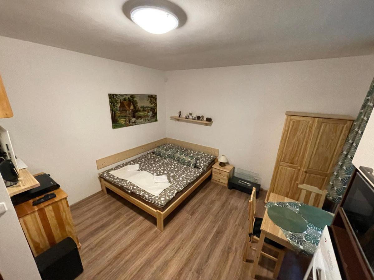 - V Srdci Krusnych Hor Apartment Jachymov